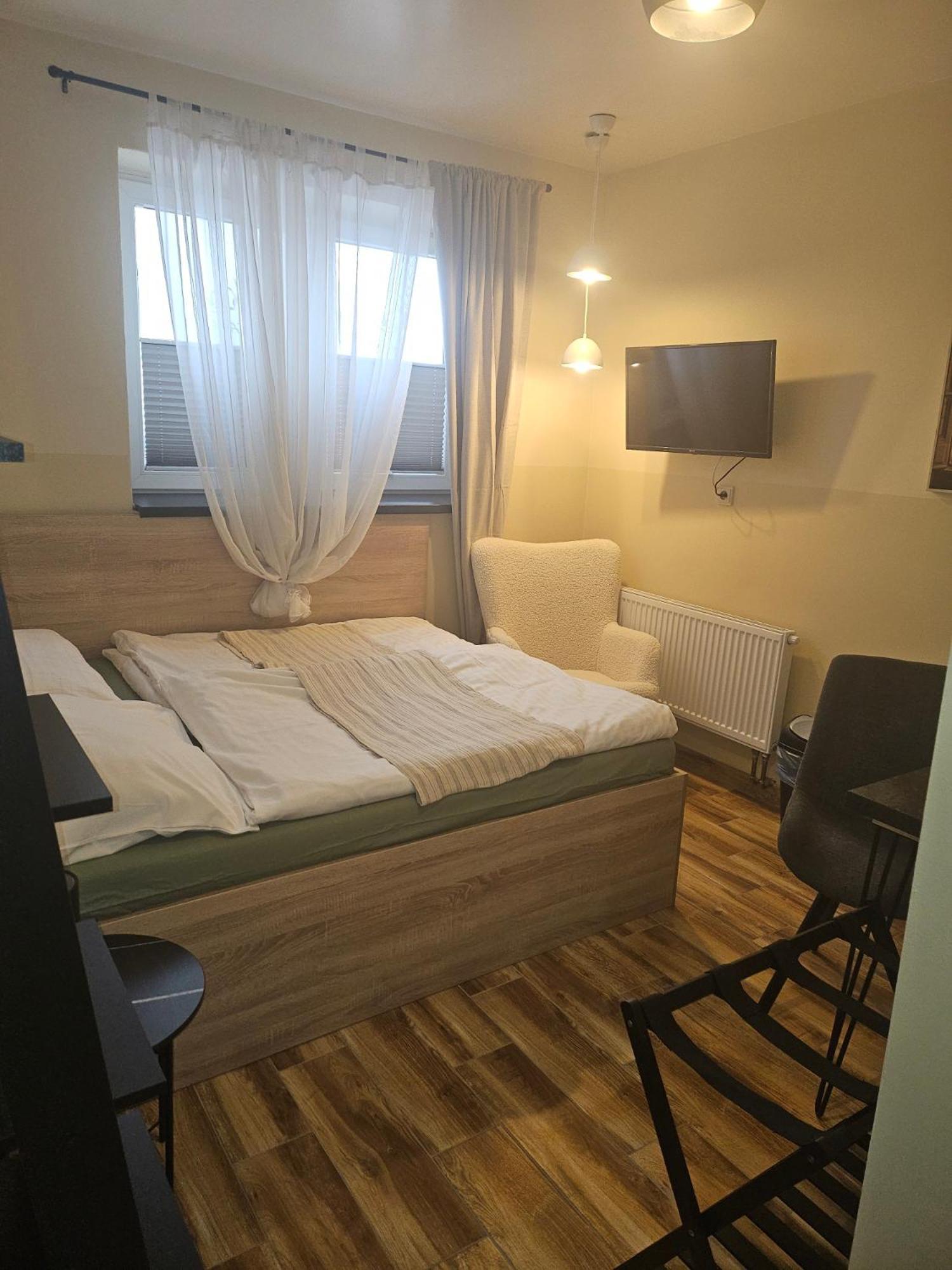 Hotel Taurus ออสตราวา ภายนอก รูปภาพ